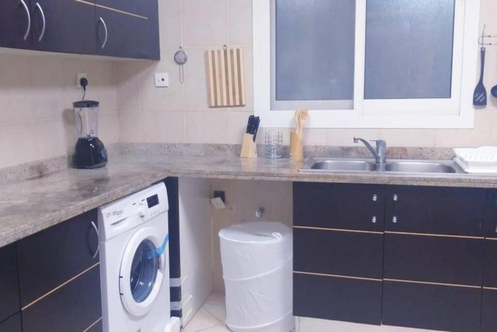 Lovely 1-Bedroom Apartment In The Heart Of Dubai Marina 외부 사진