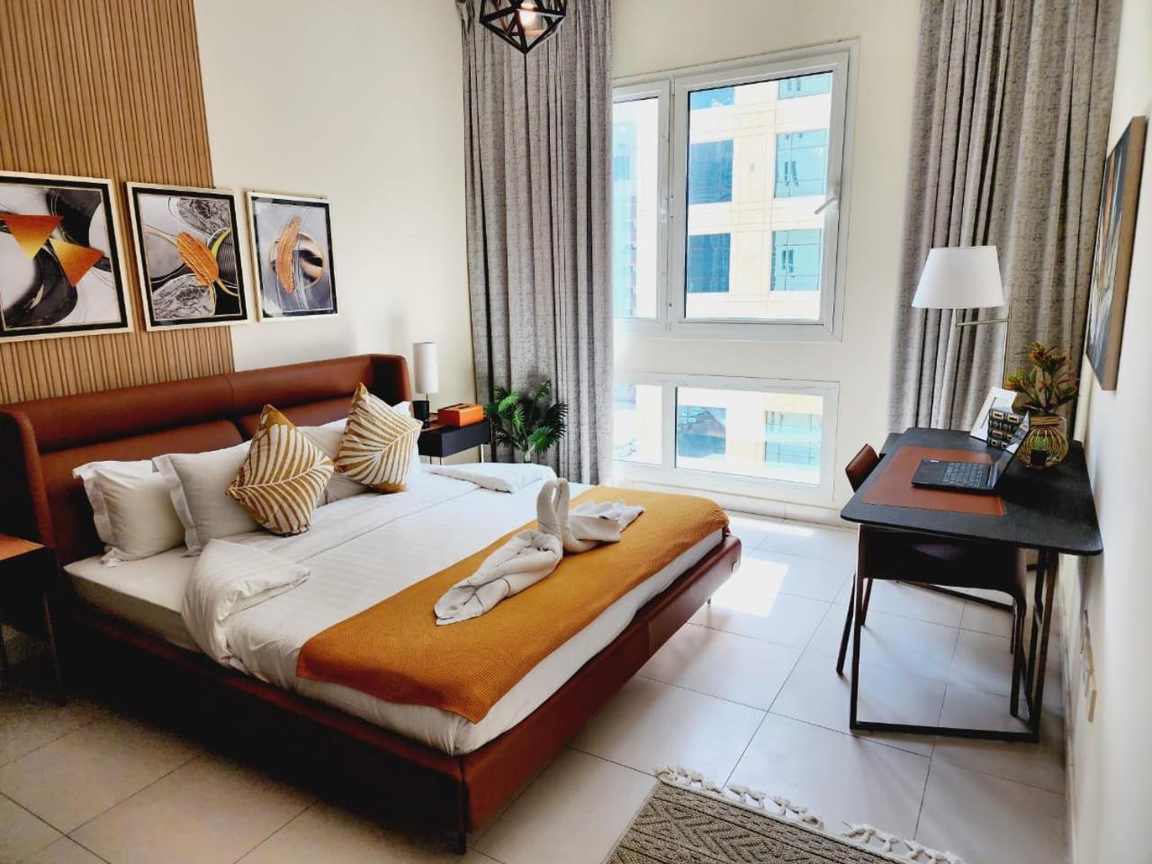 Lovely 1-Bedroom Apartment In The Heart Of Dubai Marina 외부 사진