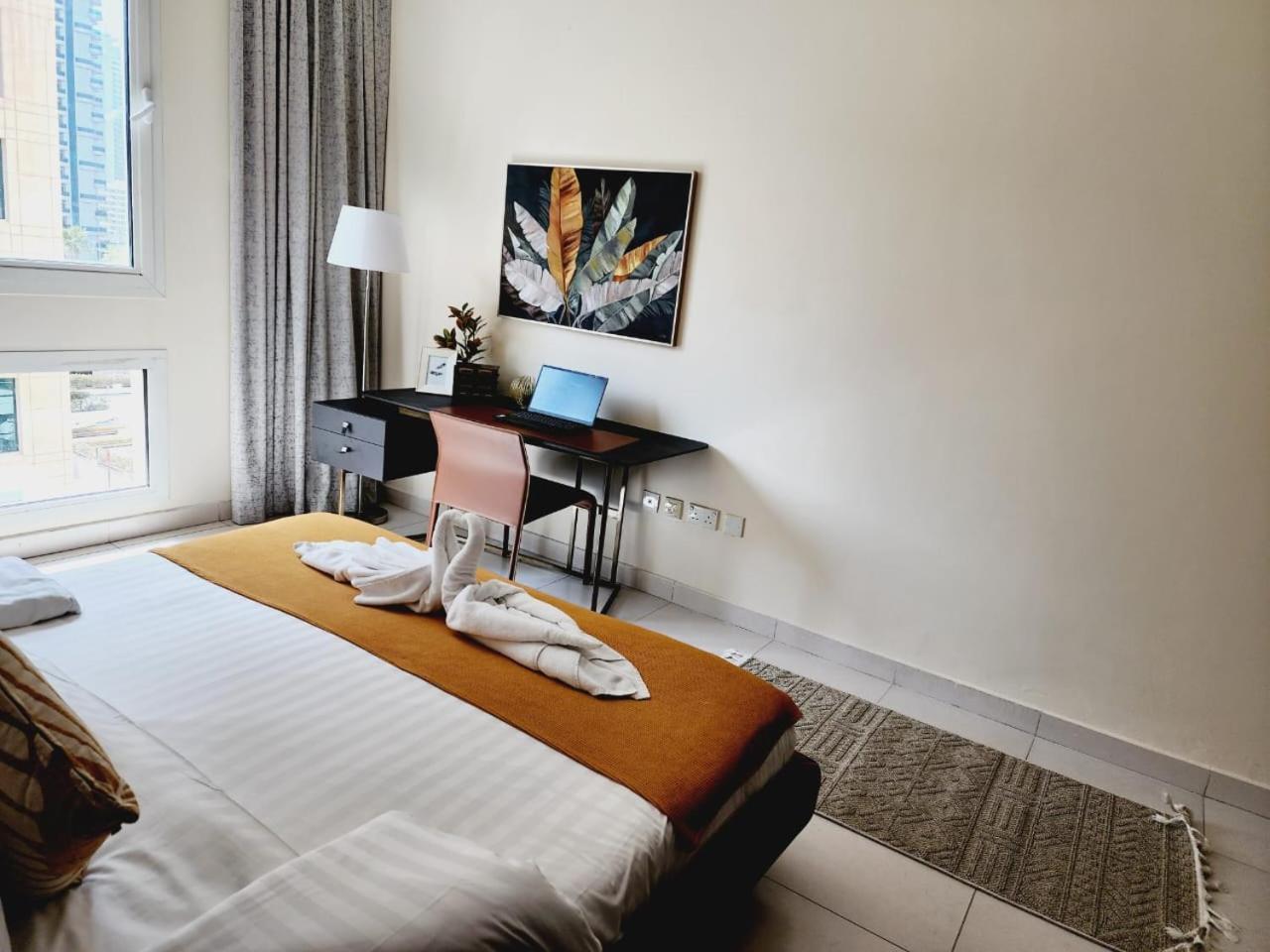 Lovely 1-Bedroom Apartment In The Heart Of Dubai Marina 외부 사진